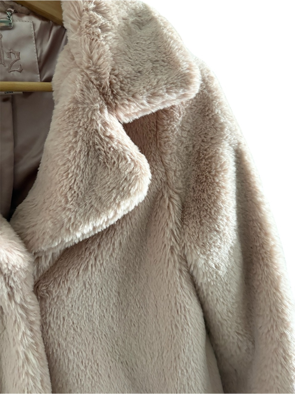 Plush Faux Fur Jacket in Blush Pink - NWOT - Picture 4 of 7